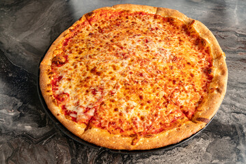 Large plain pizza