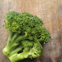 broccoli on a wooden table