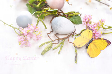 Easter decoration with eggs and blossoms