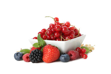 PNG, a plate with berries isolated on a white background.