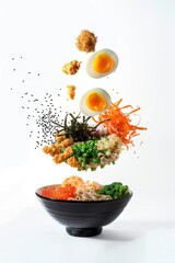 bol de ramen, ingredientes tallarines tradicional japones, sopa de miso con verduras, huevos zanahoria tallarines setas y sésamo 