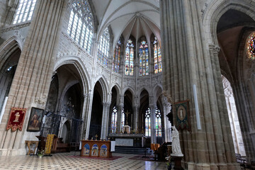 intérieur de basilique