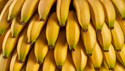 Banany, żółte owoce egzotyczne