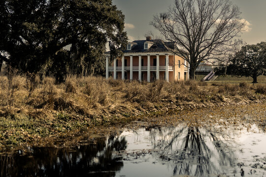 Plantation House in New Orleans, Louisiana 
