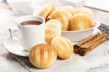 Delicious and nutritious almojábanas or pandebono, a food based on cassava flour and cheese