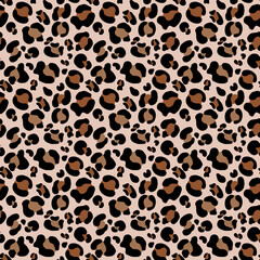 Original seamless leopard pattern on a beige background for textiles, packaging, decor and clothing