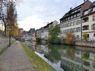 Fototapeta premium Maisons à colombages à Strasbourg