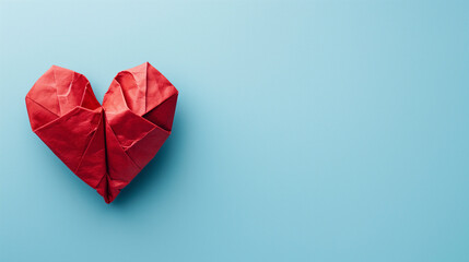 Corazón rojo hecho con papel con técnica origami - obrazy, fototapety, plakaty