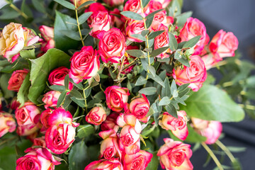 Bouquet of small flowered roses