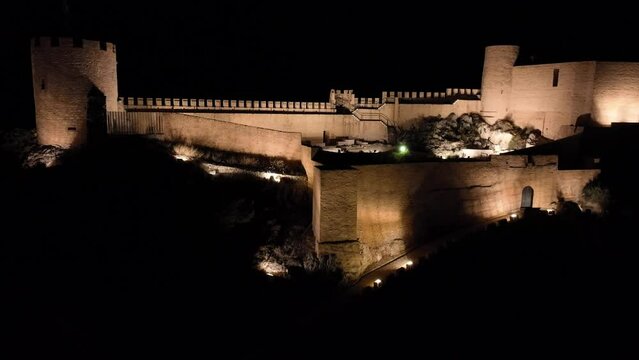 Vuelo nocturno Castillo de Castalla en Alicante