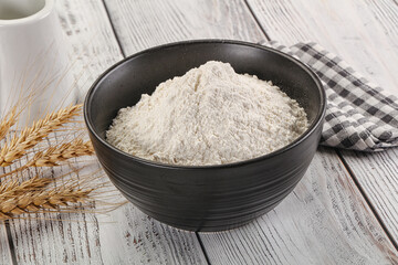 Wheat flour heap for bake