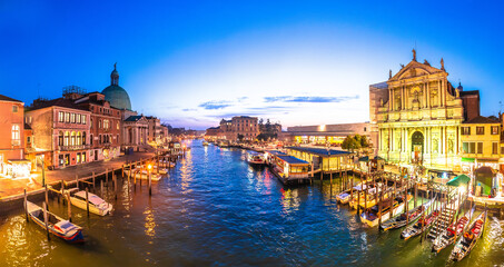 Scenic Canal Grande in Venice colorful evening view - obrazy, fototapety, plakaty