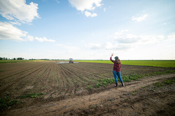 Young woman in country field