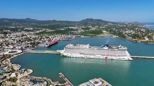 cruise in puerto plata dominican republic
