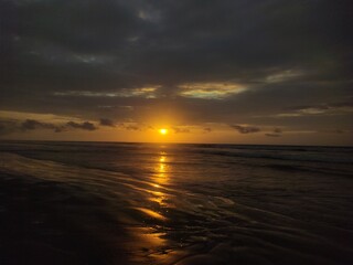 Obraz premium sunset at the beach