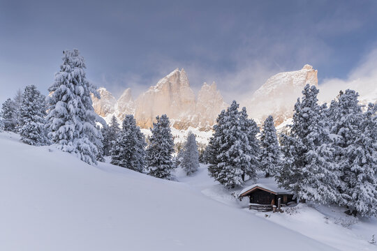 Grosse Cirspitze vom Gr&ouml;dner Joch, Passo Gardena, S&uuml;dtirol, Alto Adige, Italien