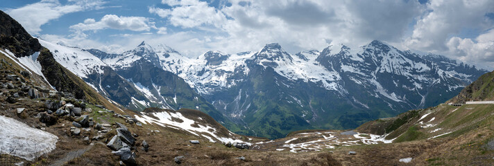 Panoramic view of Grossglockner High Alpine Road in the austrian alps - 753273395