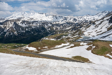 Grossglockner High Alpine Road in the austrian alps - 753284159