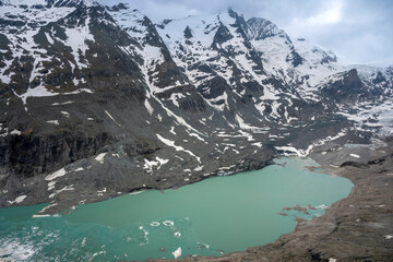 The Pasterze glacier with Grossglockner mountains massif - 753284303