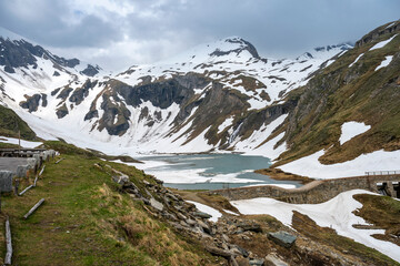 Fototapeta na wymiar Grossglockner High Alpine Road in the austrian alps