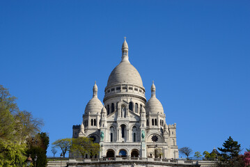 Fototapeta na wymiar Basilique du Sacré-Cœur de Montmartre à Paris, France