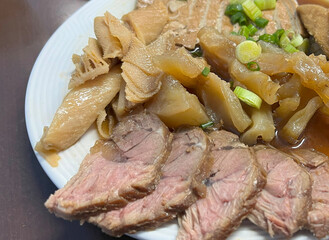 Beef with tufu in sweet brown sauce