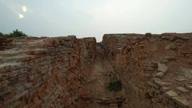 Through the Ruins: A Walk in Mohenjo Daro's Past