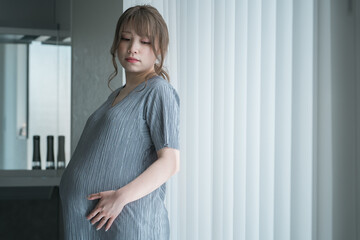 妊娠後期の妊婦（マタニティーブルー・不安・心配・怖い・恐怖）
