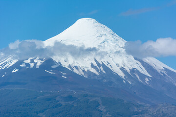 Fototapeta na wymiar Volcán Osorno.