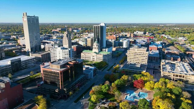 Aerial Downtown Fort Wayne Sweep with Courthouse and Freimann Square