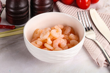 Cocktail prawns in the bowl