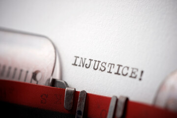 Injustice exclamation view