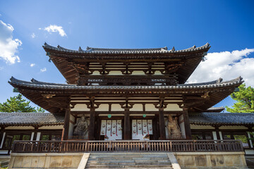 奈良 法隆寺 中門の夏景色 - obrazy, fototapety, plakaty