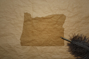 map of oregon state on a old paper background with old pen