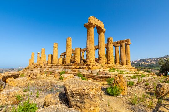 Temple of Hera, Valle dei Templi (Valley of Temples), UNESCO World Heritage Site, Hellenic architecture, Agrigento, Sicily, Italy