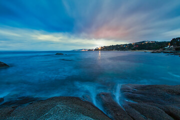 Anochecer en  la playa, Costa Brava Girona