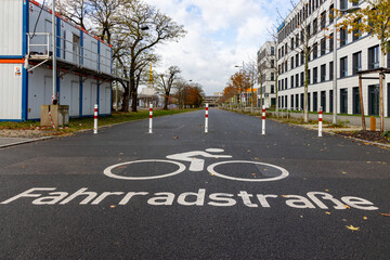Impressionen aus Leipzig Kennzeichnung Fahrradweg