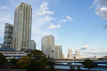 Fototapeta na wymiar 横浜ビルディングの夕景　高島