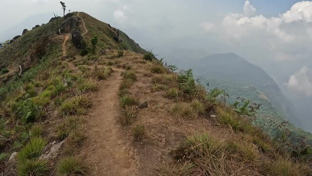 Mulayit Taung is a part of Dawna Hills mountain range, which is the mountain of faith of Myanmar located in DKBA state. 