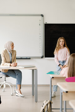 Scholastic session public performance learning student classroom task