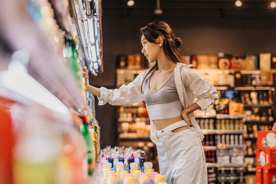 Young woman shopping at Supermaket
