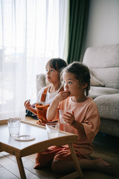 Kids having snacks