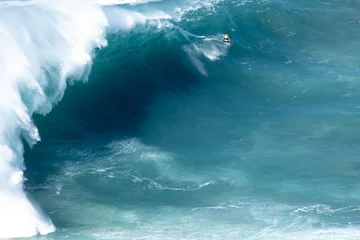 Fototapeten Hotspot for big wave surfing © Afonso Farias