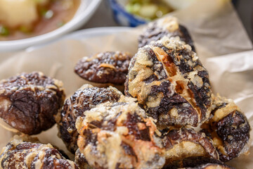 Irresistible Crispy Treat: 4K Ultra HD Image of Deep Fried Shiitake Mushroom