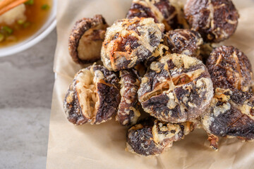 Irresistible Crispy Treat: 4K Ultra HD Image of Deep Fried Shiitake Mushroom