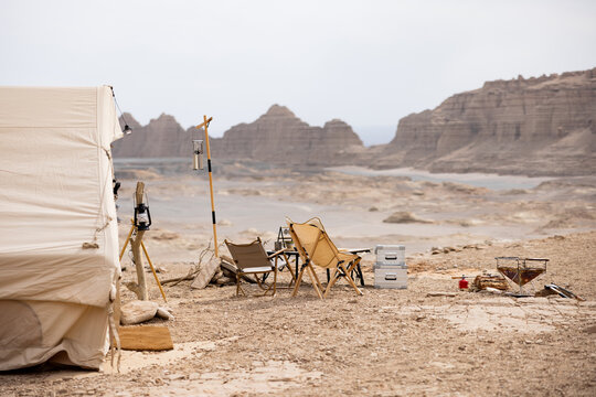 Desert Expedition Basecamp