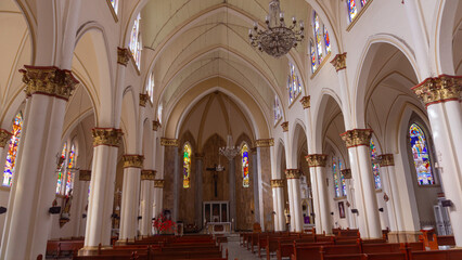 Fototapeta na wymiar interior of church Libano Tolima