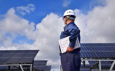 太陽光発電施設・点検パトロールのエンジニア