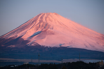 朝焼けの富士山