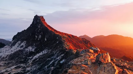 Papier Peint photo Pixels sunset in the mountains